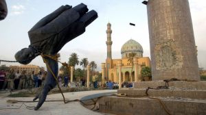 saddam-hussein-statue-toppled